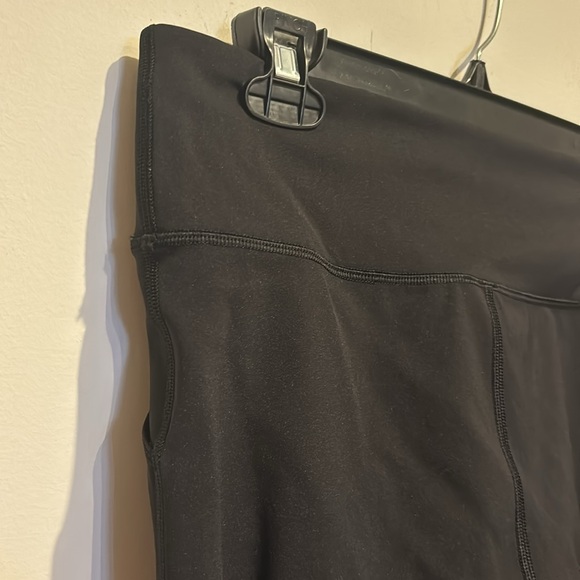 Lululemon Home Stretch Crop 19" Black size 10 - Picture 8 of 11